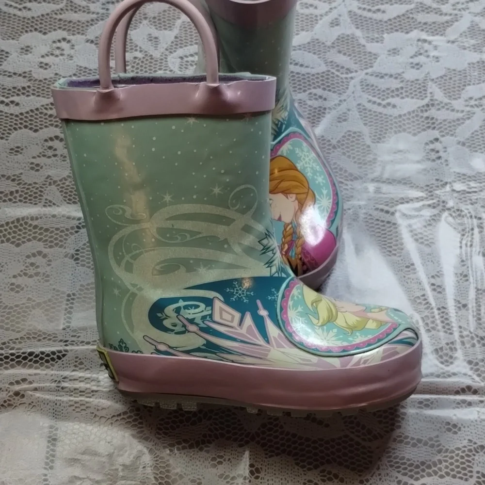 Disney Frozen Rain Boots Size US 6